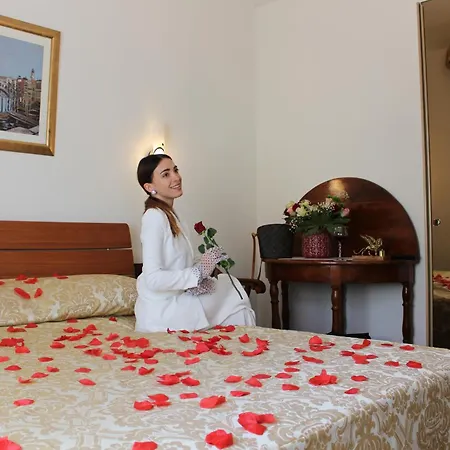 Su 2 Livelli Ingresso Indipendente *