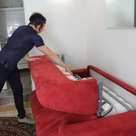 Su 2 Livelli Ingresso Indipendente * Местре